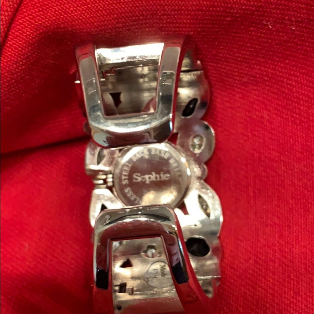 Watch - Picture 2 of 2